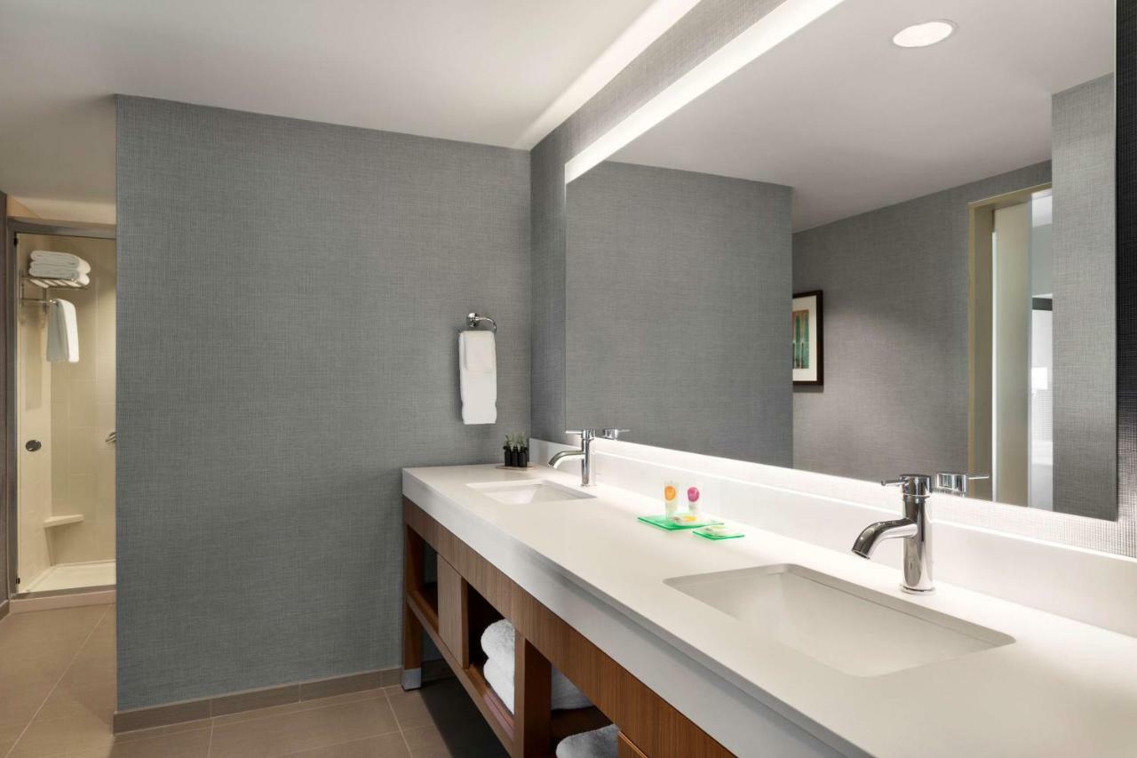Hyatt Place Virginia Beach Town Center Exteriör bild